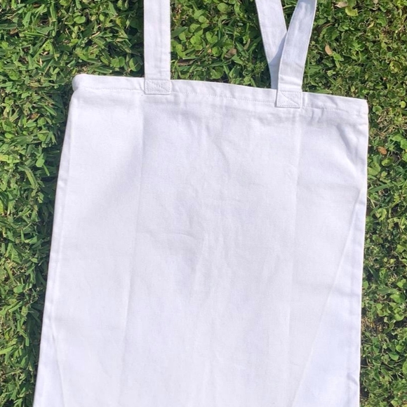 Handmade Canvas Tote Bag With Zipper - Picture 2 of 3